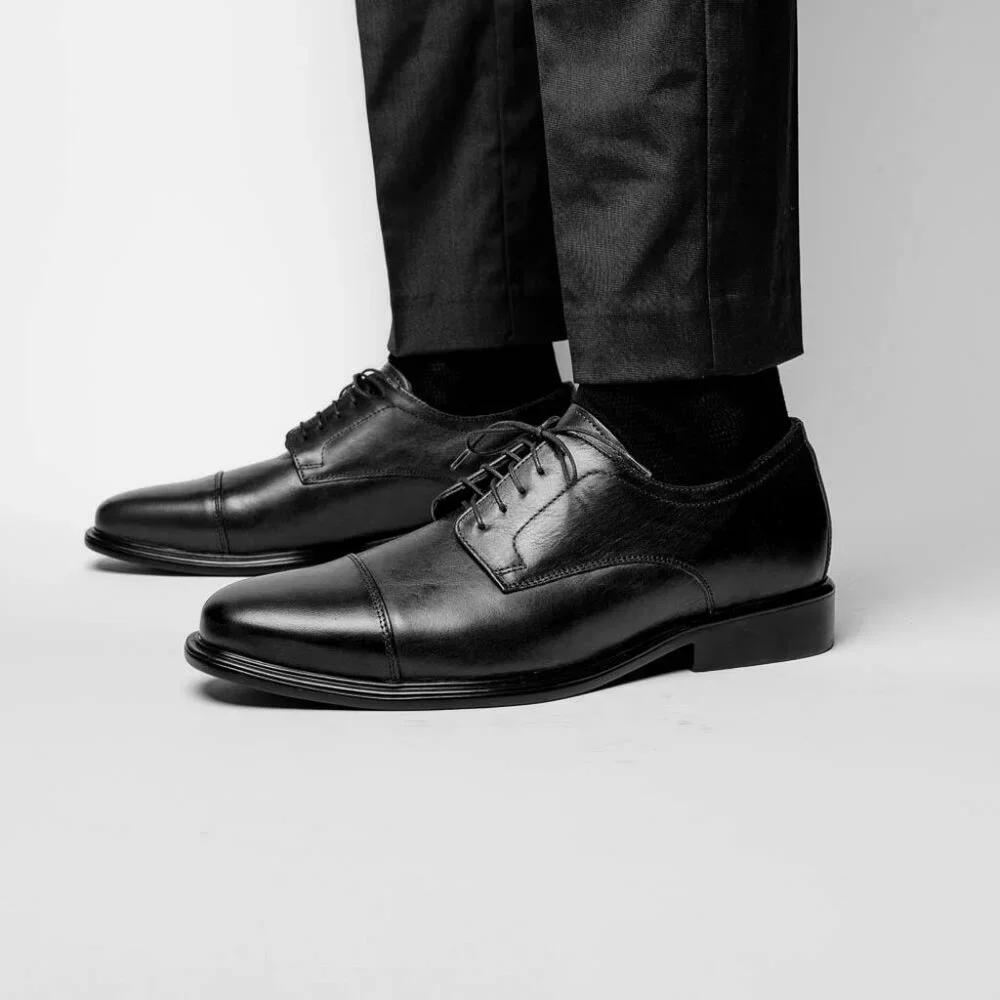 NEIL M Black Leather Lace-Up Cap-Toe Cushioned The Senator Oxfords Sz 9.5 D